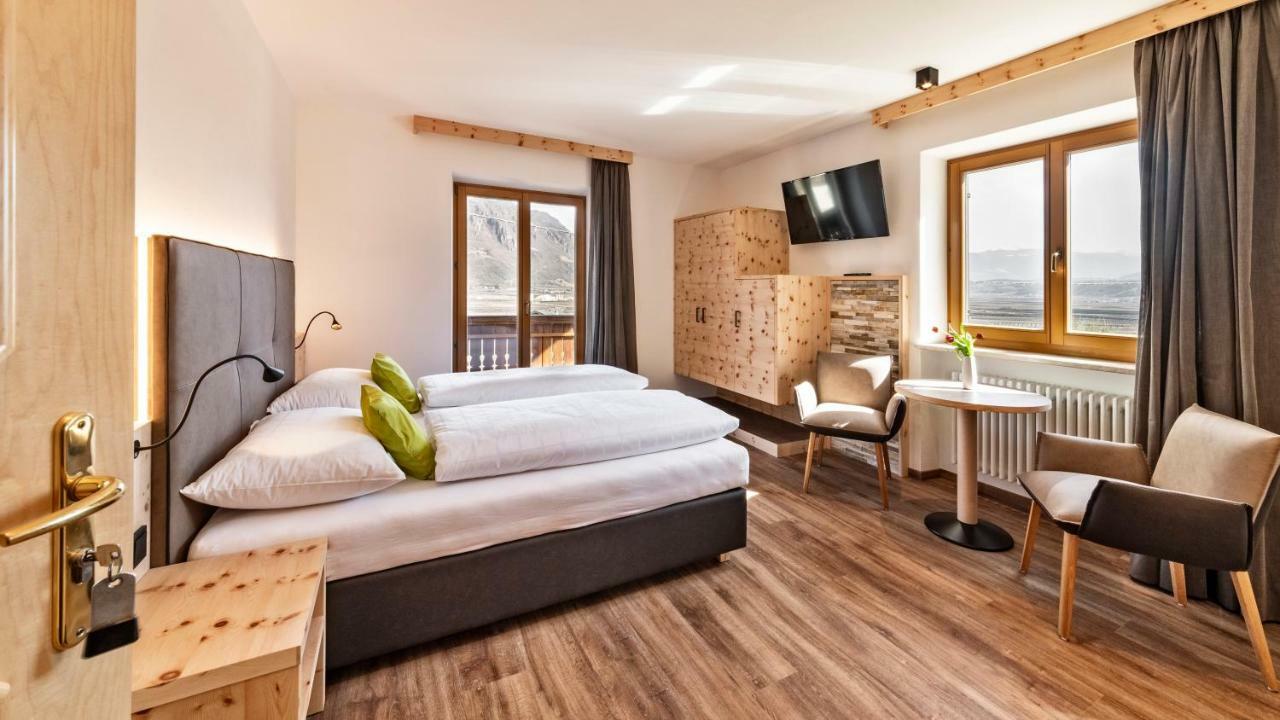 Hotel Garni Sonngart Андріан Екстер'єр фото